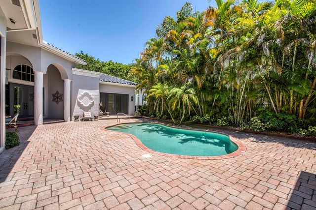 16340 Via Venetia E, Delray Beach, FL 33484