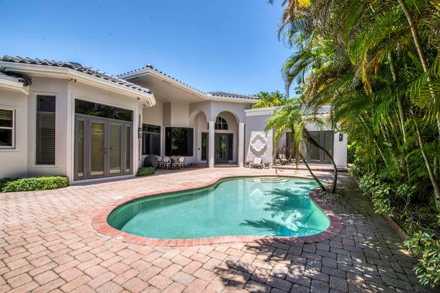 16340 Via Venetia E, Delray Beach, FL 33484