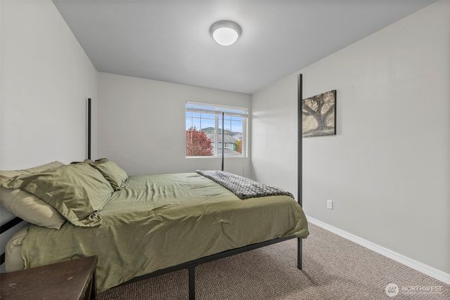 20012 194th Avenue E, Orting, WA 98360