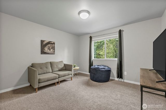 20012 194th Avenue E, Orting, WA 98360