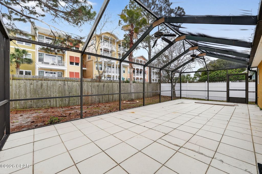 Image 20 of property listing at 1640 Vecuna Circle, Panama City Beach, FL 32407