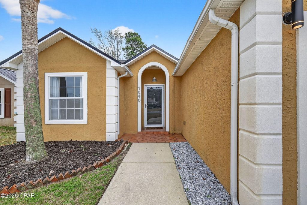Image 21 of property listing at 1640 Vecuna Circle, Panama City Beach, FL 32407