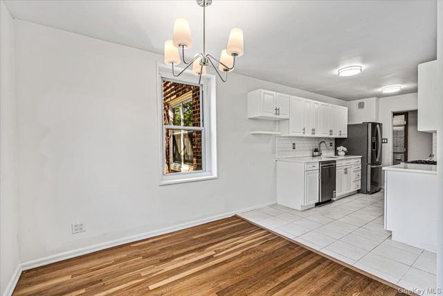 18-65 211th Street 3K, Bayside, NY 11360