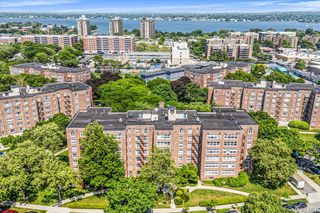 18-65 211th Street 3K, Bayside, NY 11360