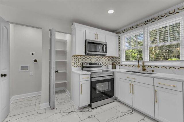 515 W 59th Street, Other, GA 31405