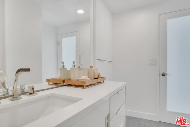 17350 W Sunset Boulevard 303, Pacific Palisades (los Angeles), CA 90272