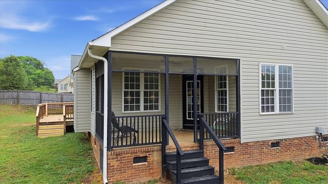 6223 New Cut Road, Inman, SC 29349