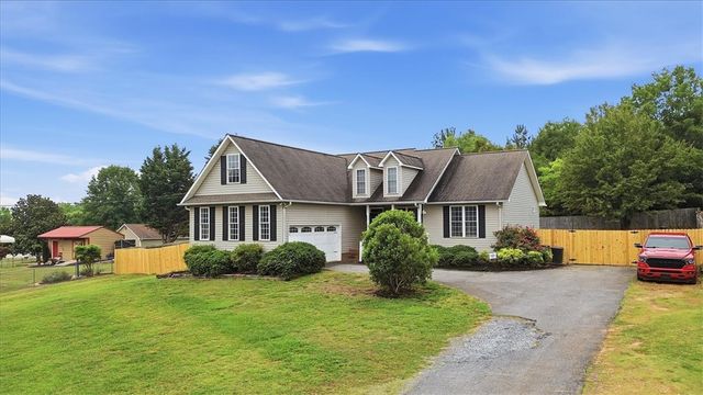 6223 New Cut Road, Inman, SC 29349