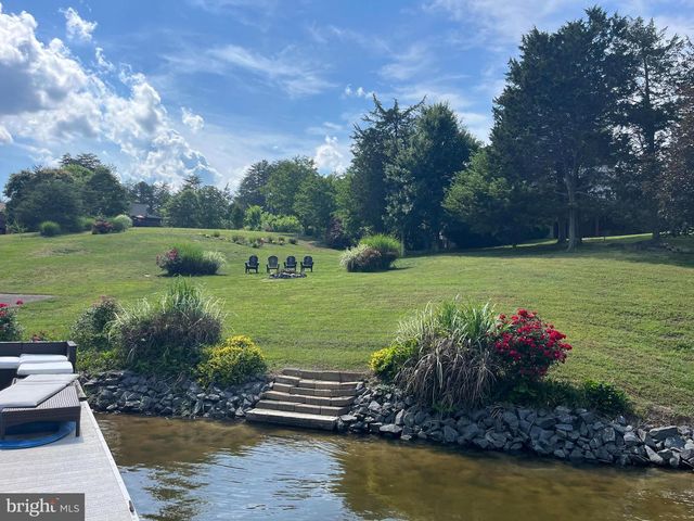 6405 MATTHEW LN, Mineral, VA 23117