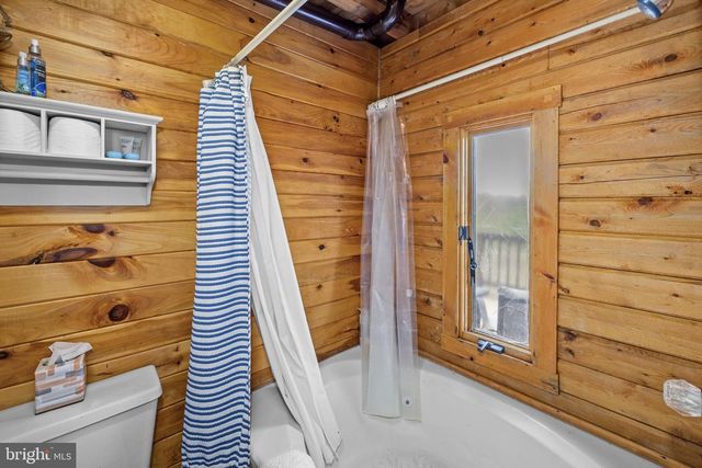 6405 MATTHEW LN, Mineral, VA 23117