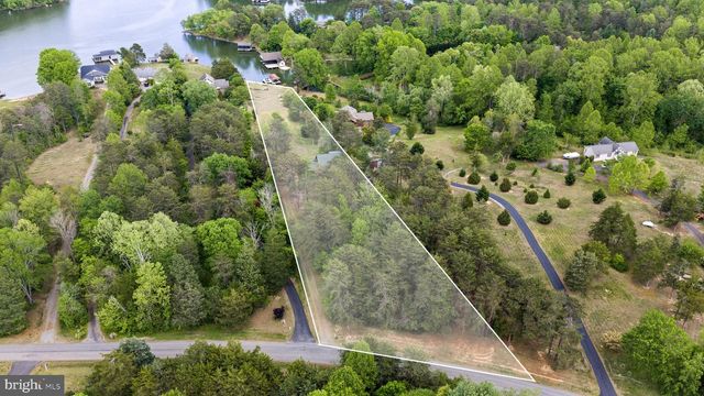6405 MATTHEW LN, Mineral, VA 23117