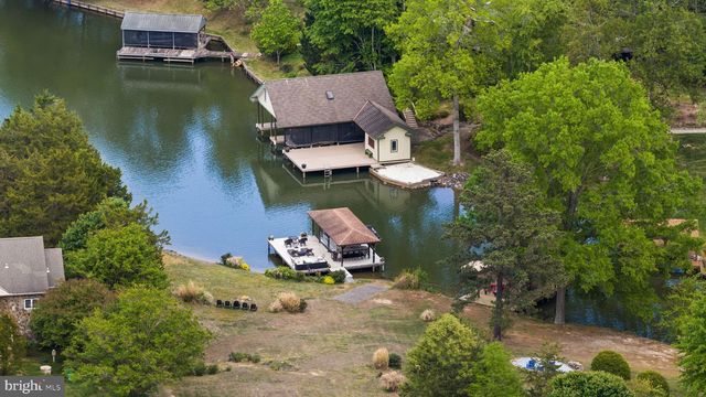 6405 MATTHEW LN, Mineral, VA 23117