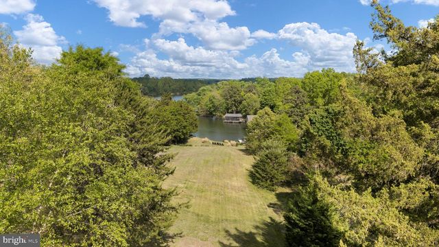 6405 MATTHEW LN, Mineral, VA 23117