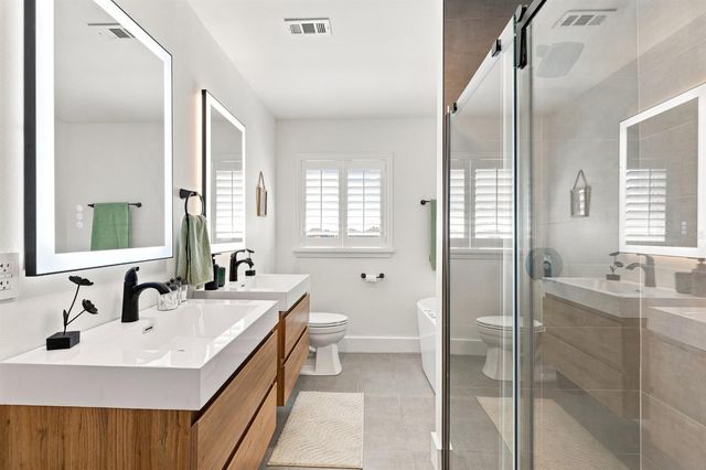 320 PALM ISLAND NE, Clearwater Beach, FL 33767