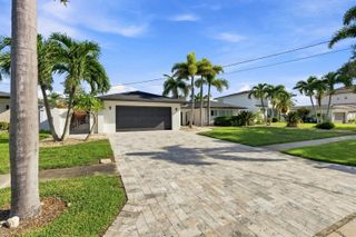 320 PALM ISLAND NE, Clearwater Beach, FL 33767