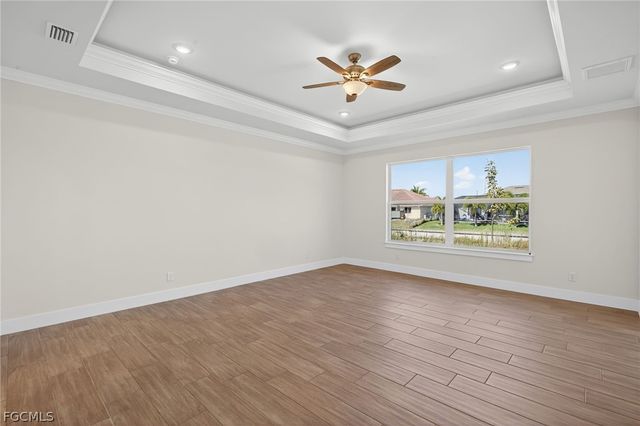 1423 SW 1st TER, Cape Coral, FL 33991