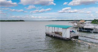 420 Lakeside Drive, Brownwood, TX 76801
