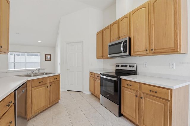 2211 PLEASANT HILL LANE, Holiday, FL 34691