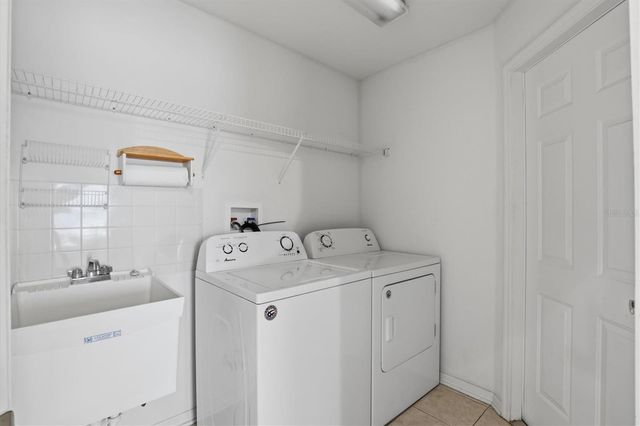 2211 PLEASANT HILL LANE, Holiday, FL 34691