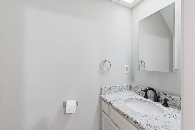 212 Samuel Boulevard 3, Coppell, TX 75019