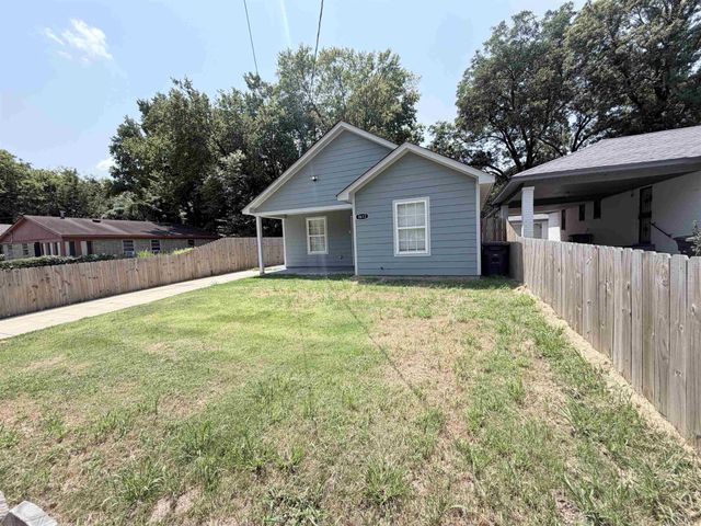 1613 LOCUST ST, Memphis, TN 38108