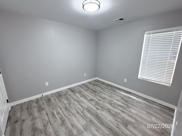 1613 LOCUST ST, Memphis, TN 38108