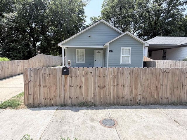 1613 LOCUST ST, Memphis, TN 38108