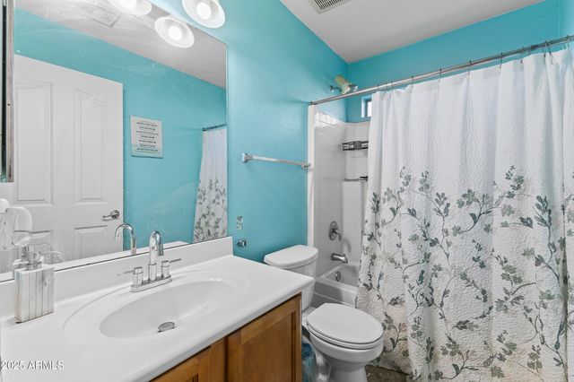 1166 E STOTTLER Drive, Gilbert, AZ 85296