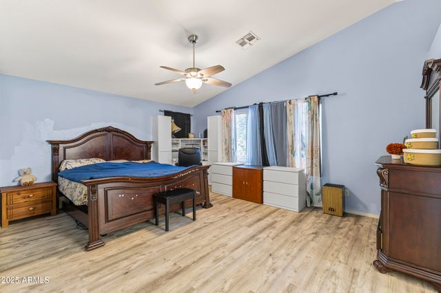 1166 E STOTTLER Drive, Gilbert, AZ 85296