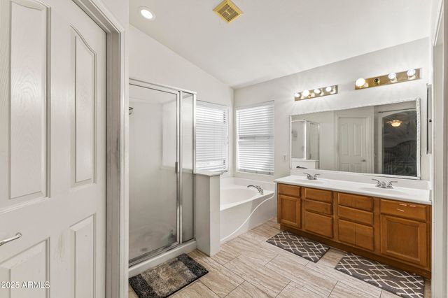 1166 E STOTTLER Drive, Gilbert, AZ 85296