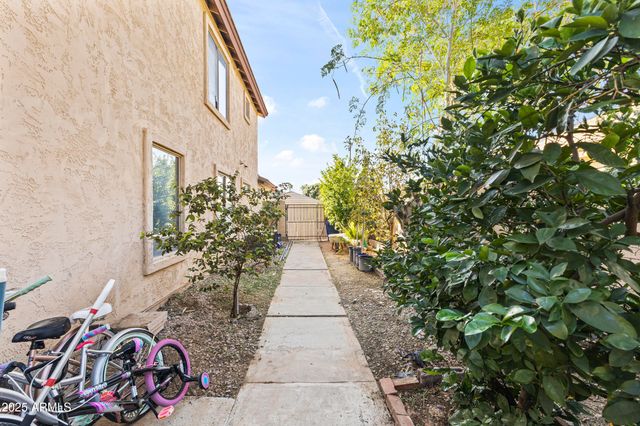 1166 E STOTTLER Drive, Gilbert, AZ 85296