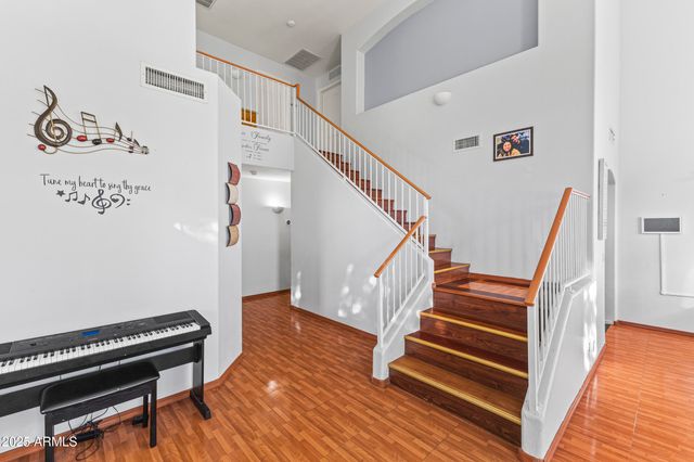 1166 E STOTTLER Drive, Gilbert, AZ 85296