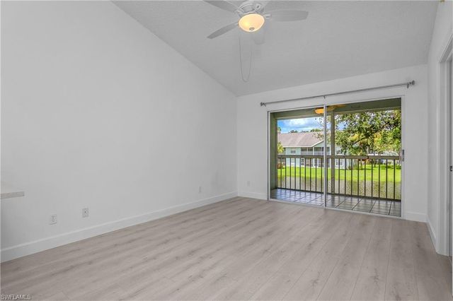 133 Wading Bird CIR 202, Naples, FL 34110