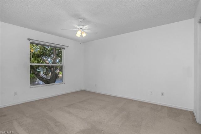 133 Wading Bird CIR 202, Naples, FL 34110