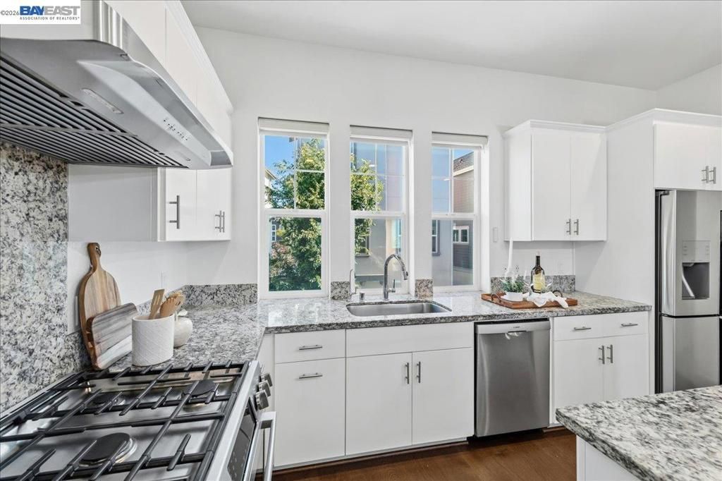 Image 8 of property listing at 4367 Panorama Dr, Dublin, CA 94568