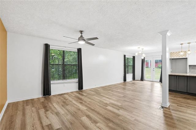 1920 Oakleaf Lane, Lithia Springs, GA 30122