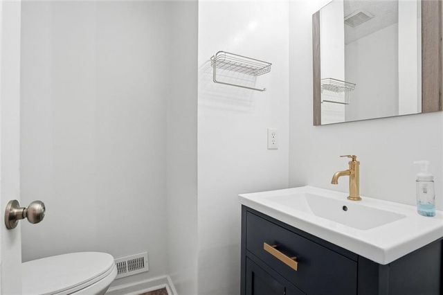 1920 Oakleaf Lane, Lithia Springs, GA 30122