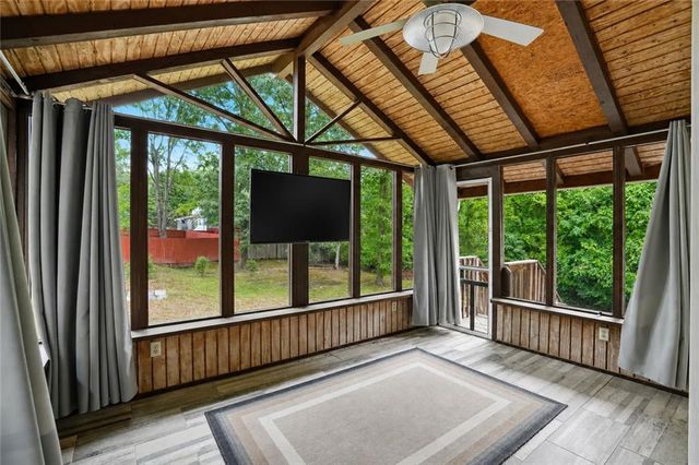 1920 Oakleaf Lane, Lithia Springs, GA 30122
