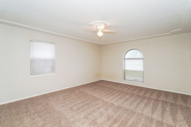 3417 Willowcrest Drive, North Richland Hills, TX 76117