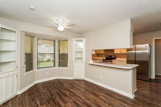 3417 Willowcrest Drive, North Richland Hills, TX 76117