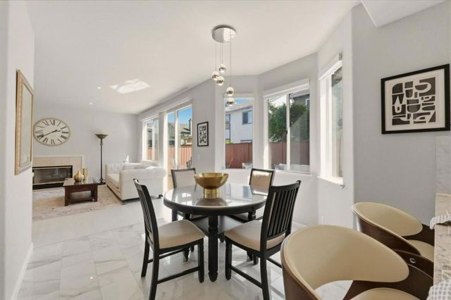 1252 Montcourse Lane, San Jose, CA 95131