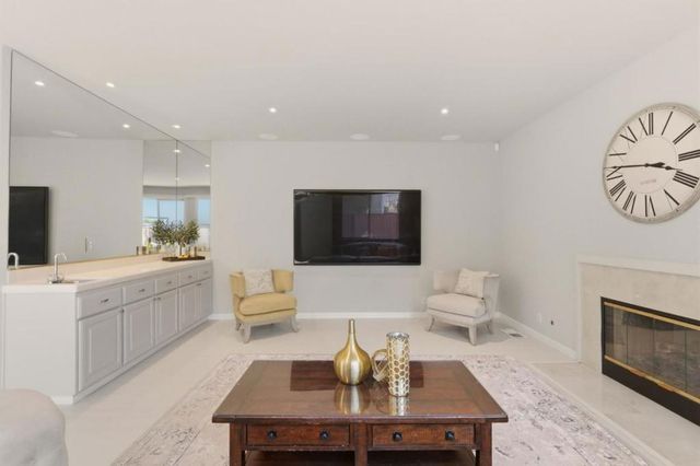 1252 Montcourse Lane, San Jose, CA 95131