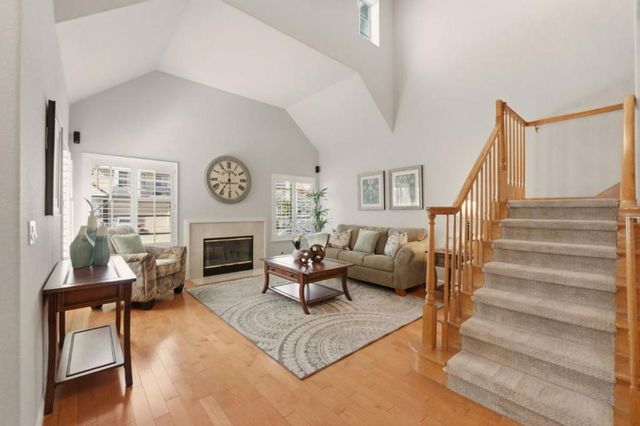 1252 Montcourse Lane, San Jose, CA 95131