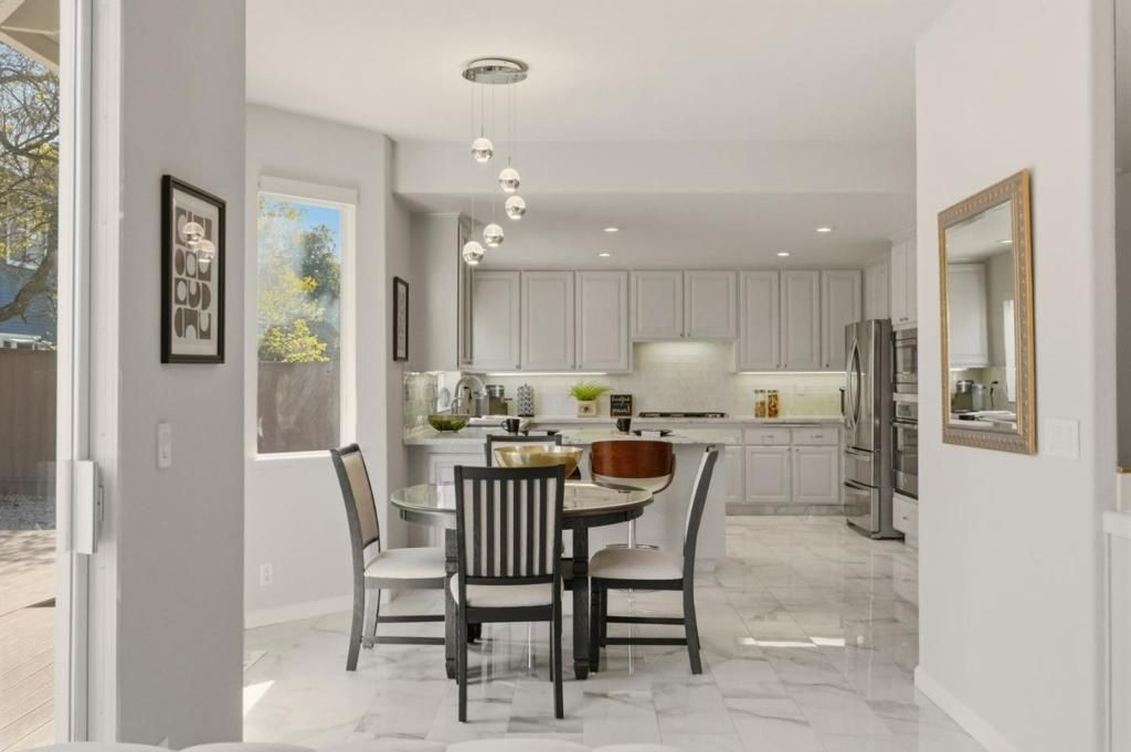 Image 28 of property listing at 1252 Montcourse Lane, San Jose, CA 95131