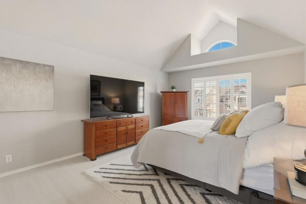 Image 35 of property listing at 1252 Montcourse Lane, San Jose, CA 95131