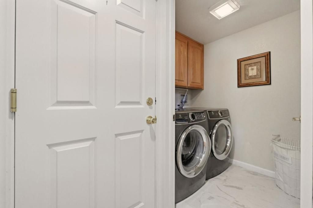 Image 48 of property listing at 1252 Montcourse Lane, San Jose, CA 95131