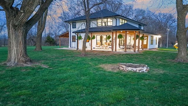 2800 S OLIVET RD, Columbia, MO 65201