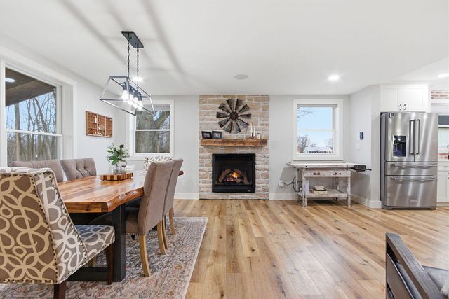 2800 S OLIVET RD, Columbia, MO 65201