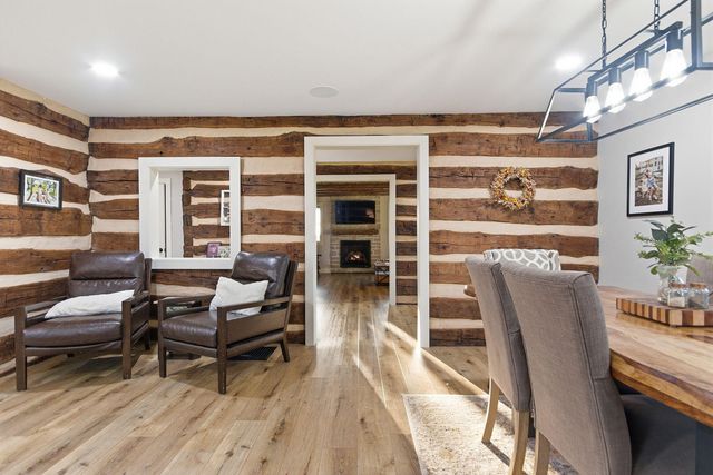 2800 S OLIVET RD, Columbia, MO 65201