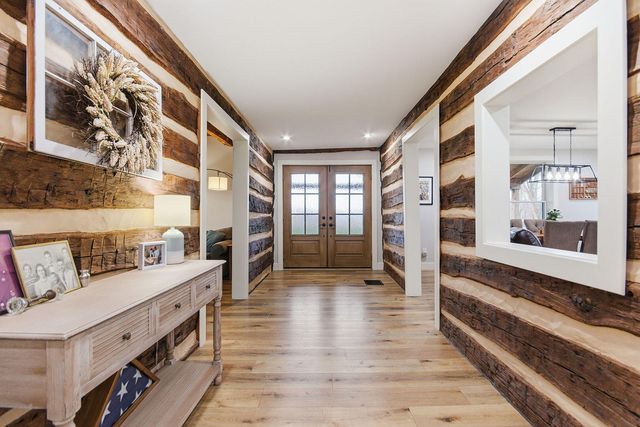 2800 S OLIVET RD, Columbia, MO 65201